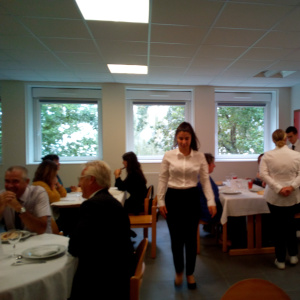 Service en tenue